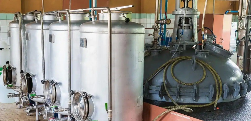 Mold Temperature Controller for Engineering Resins Mold Temperature Controller for Engineering Resins